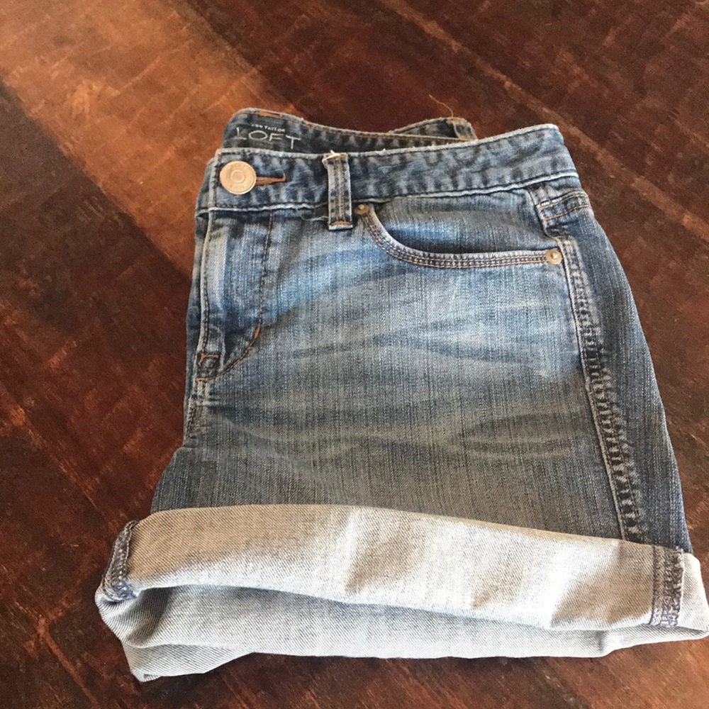 Ann Taylor loft boyfriend jean shorts